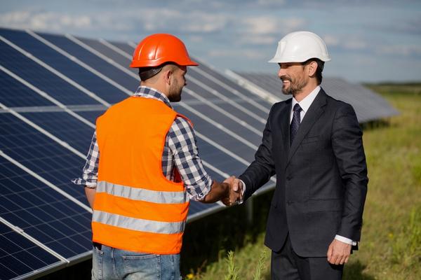 Fiinding the best solar compan