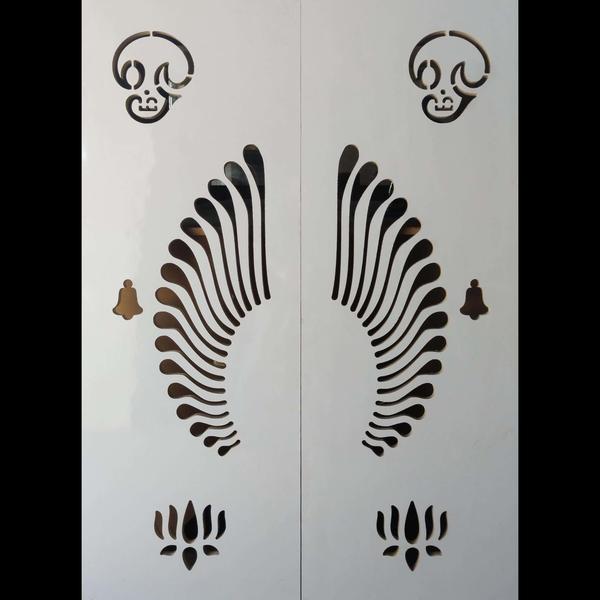 At Art Bridge, we craft innovative designs on MDF,