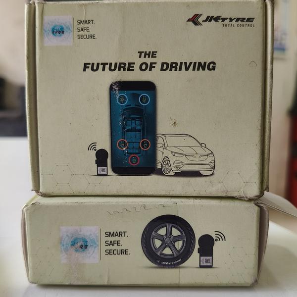 SS TYRES WARJE PUNE 51 84