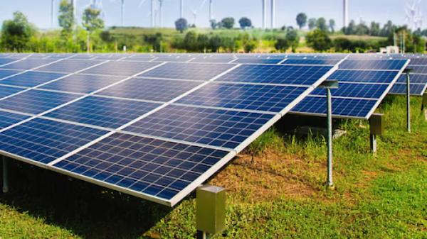 Industries and large commercial properties in Rajk