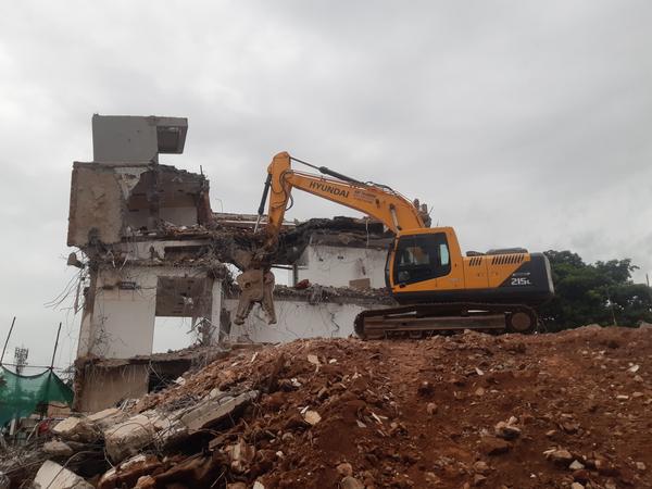structural demolition radha na