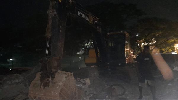structural demolition radha na