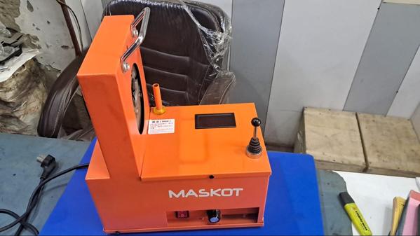 AC Hose Crimping Machine – Mascot MachinesMascot