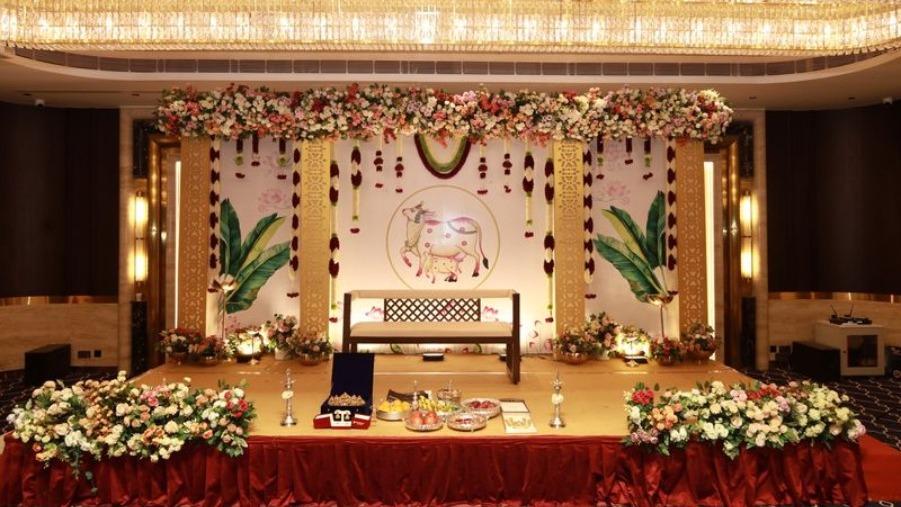 return gift arrangements coimb