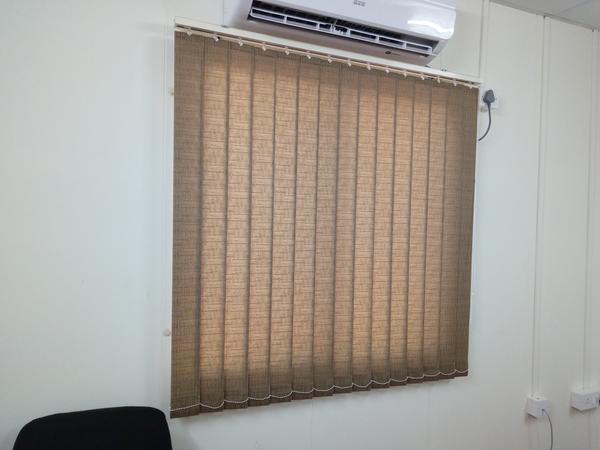 showroom vertical blinds madur