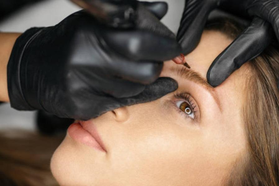 Eyebrow Microblading can be te