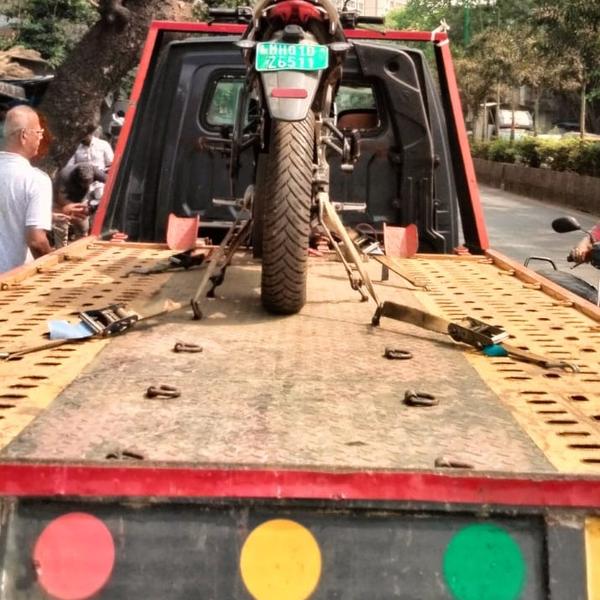 CAR Towing Service MUMBAI. All