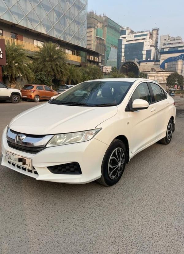 premium 6 seater mpv