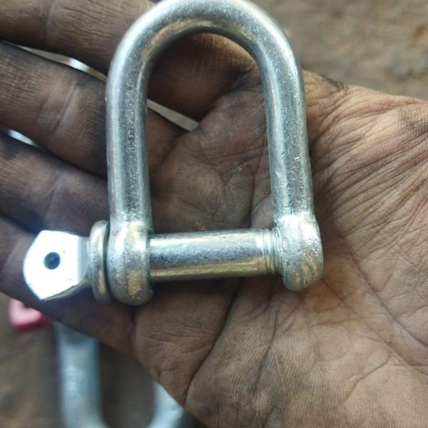 D shackle available ex stock p