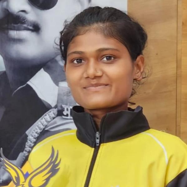 सुर्या करिअर अकॅडमी ची वि