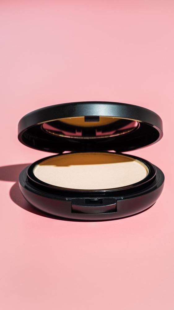 A well-formulated compact powder plays a key role 