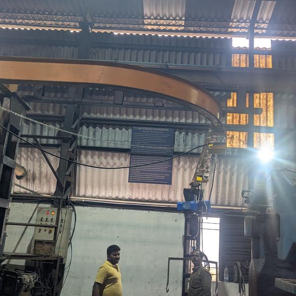 Curvature monorail for Ma