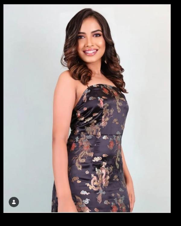 We provide professional hair styling and