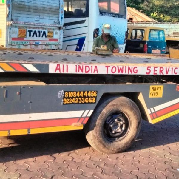 Flat belt Towing Services in M