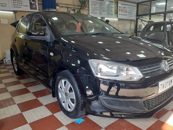 Volkswagen Polo detailing in C