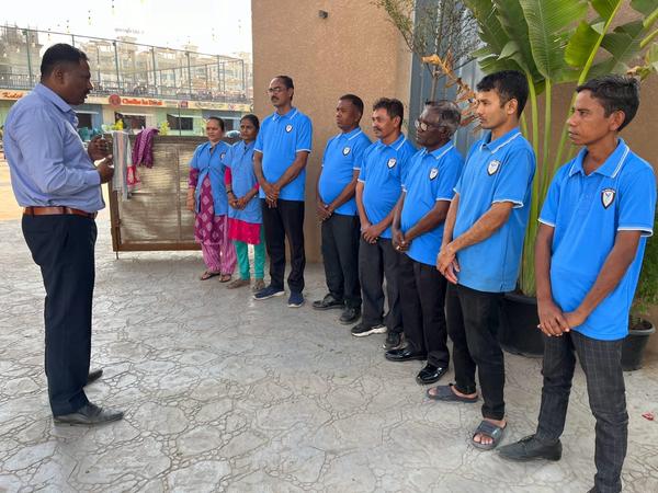 kitchen cleaning and degreasin