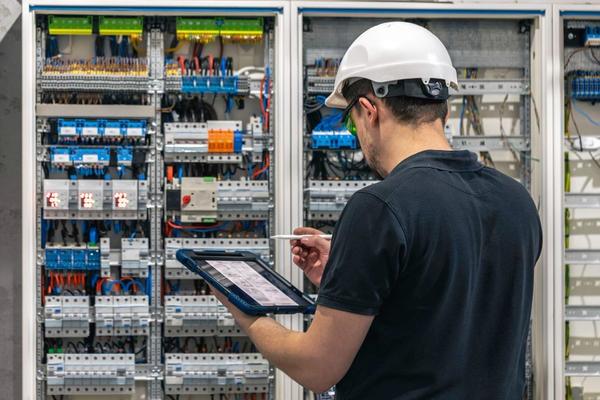 PLC Retrofitting is often the smartest choice for 