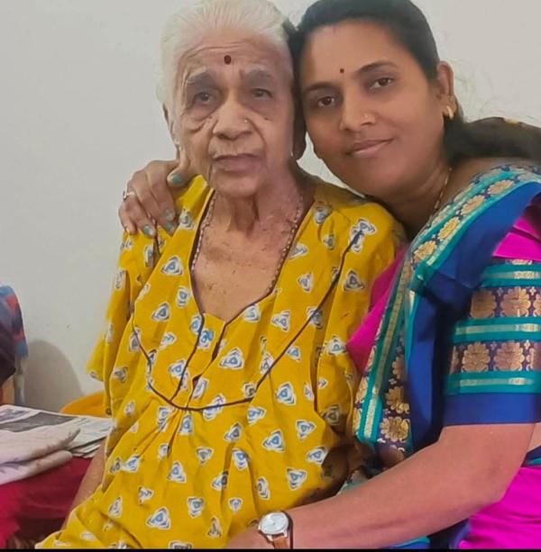 An elderly care facility must