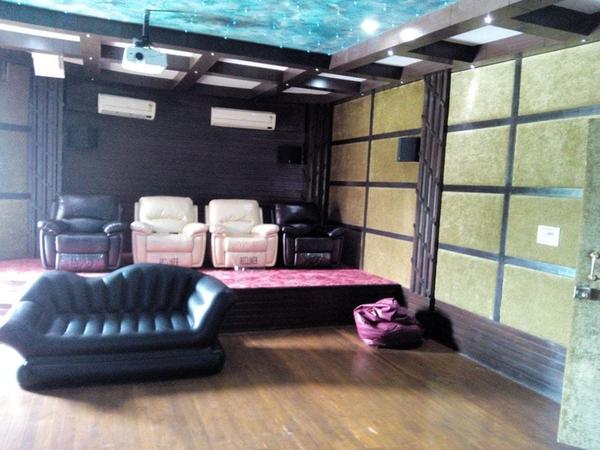 Acoustic interior solutio