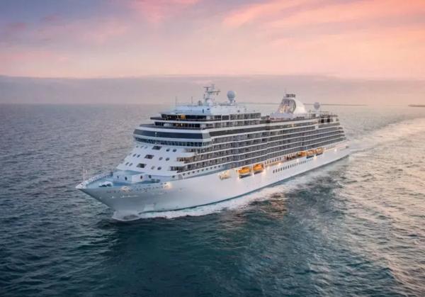 Cruise booking introduces a di