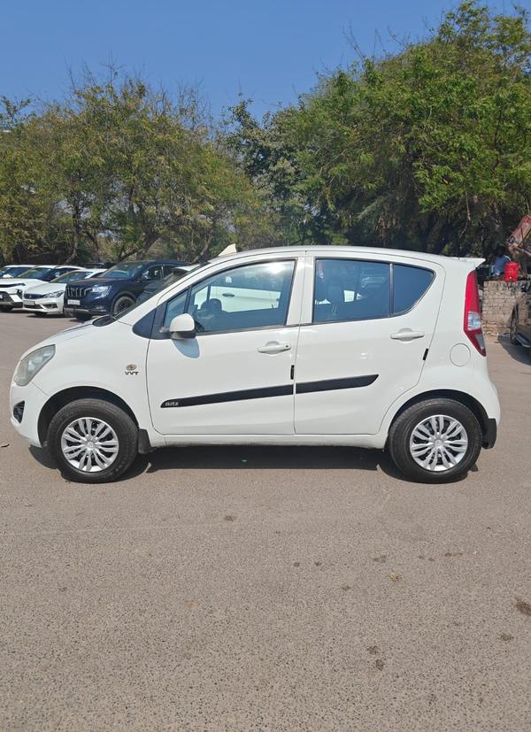 petrol cng maruti suzuki ritz