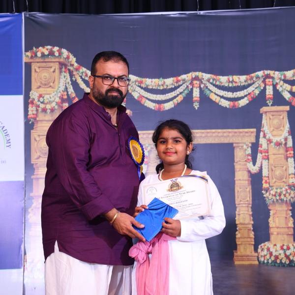 🥉 2nd Runner-Up – Chinma