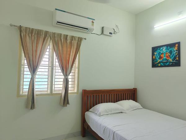 professional curtain installat