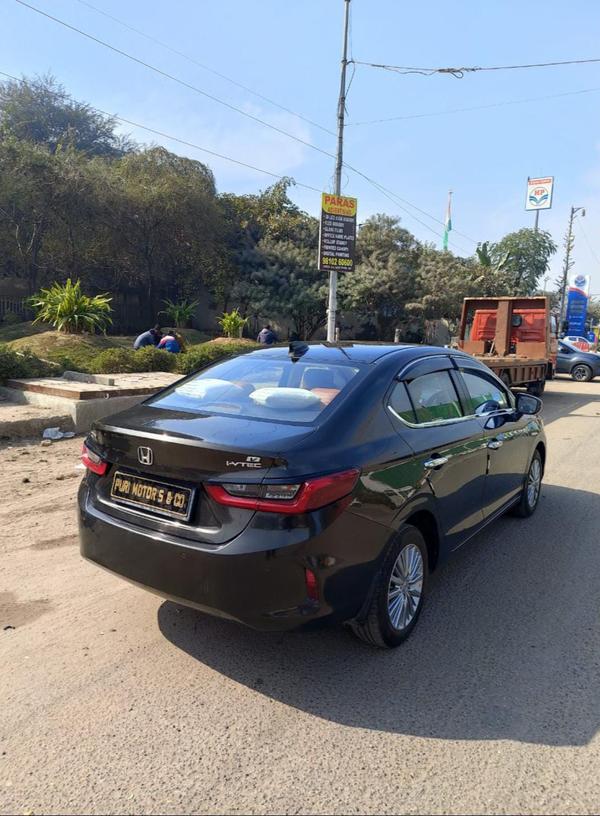 maruti suzuki brezza manual pe
