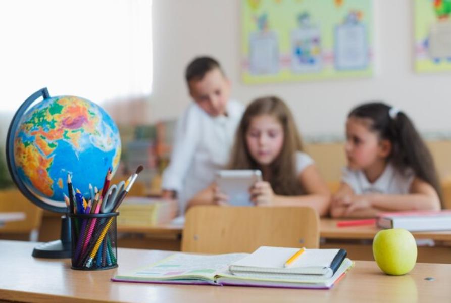 The idea of the best scho