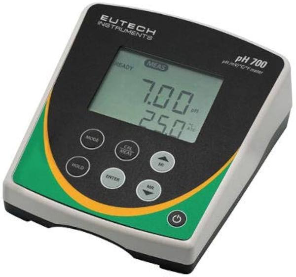 Eutech pH 700 Benchtop pH Meter High-Accuracy Labo