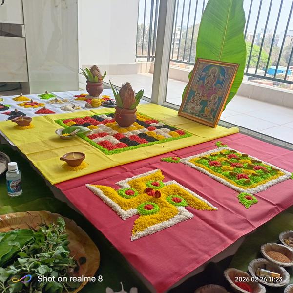 North Indian Pandit for Navrat