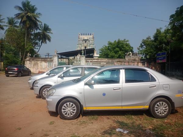 
Temple Guide in Mayiladuthura