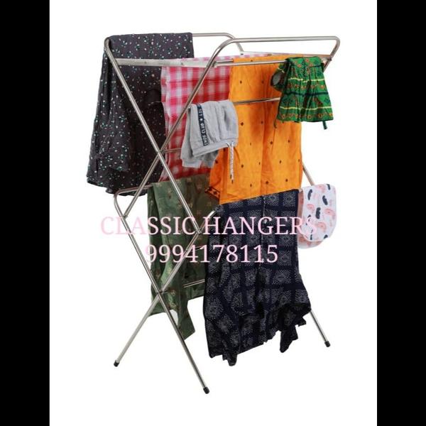 Classic Hangers:X model
,  clo