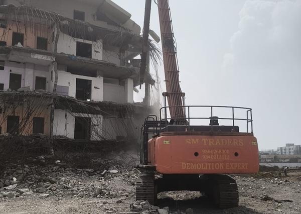 Sm traders demolition contract