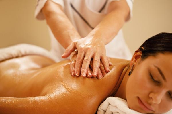 Aroma Massage is about more than touch. 