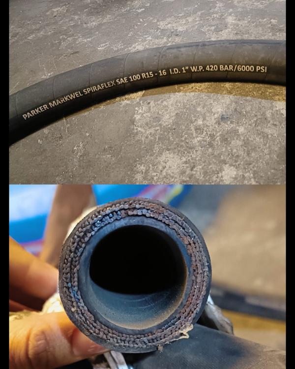 The Parker Markwel Spiraflex SAE 100 R15 hydraulic