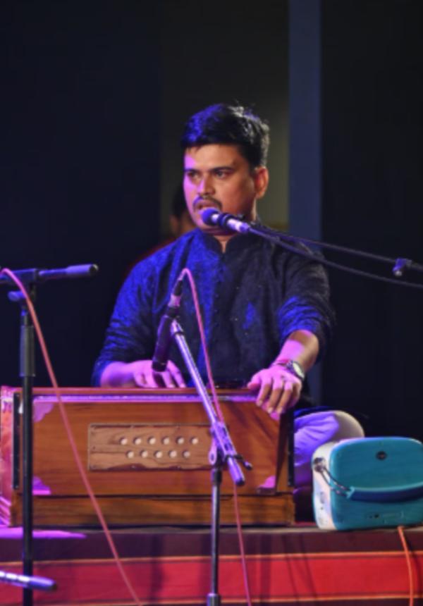 Searching for singing cla