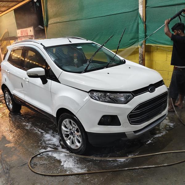 Car Water Wash Near Me In Poru