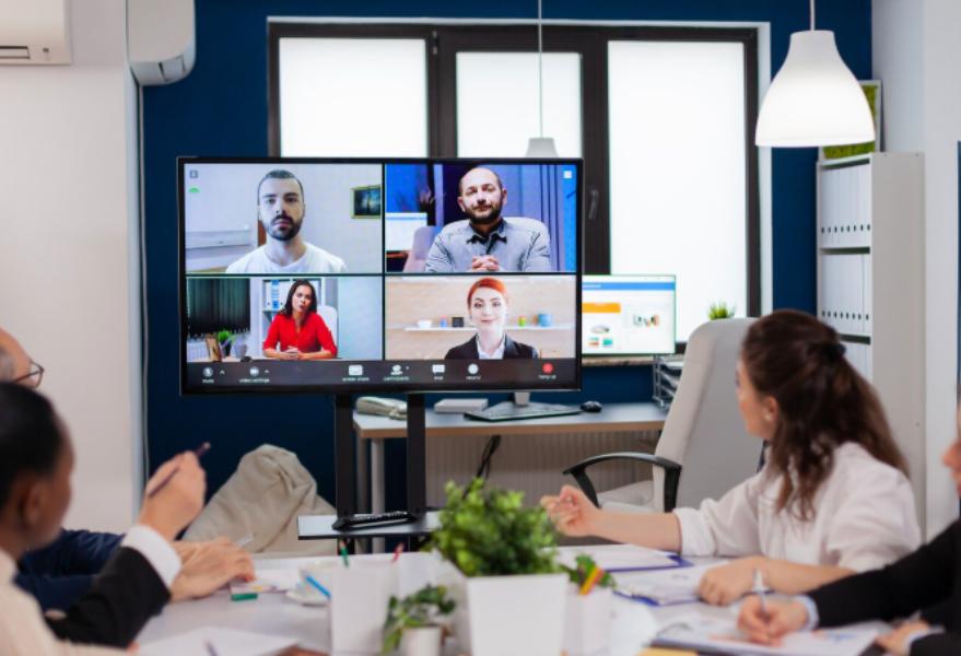 Hybrid Meeting Technology