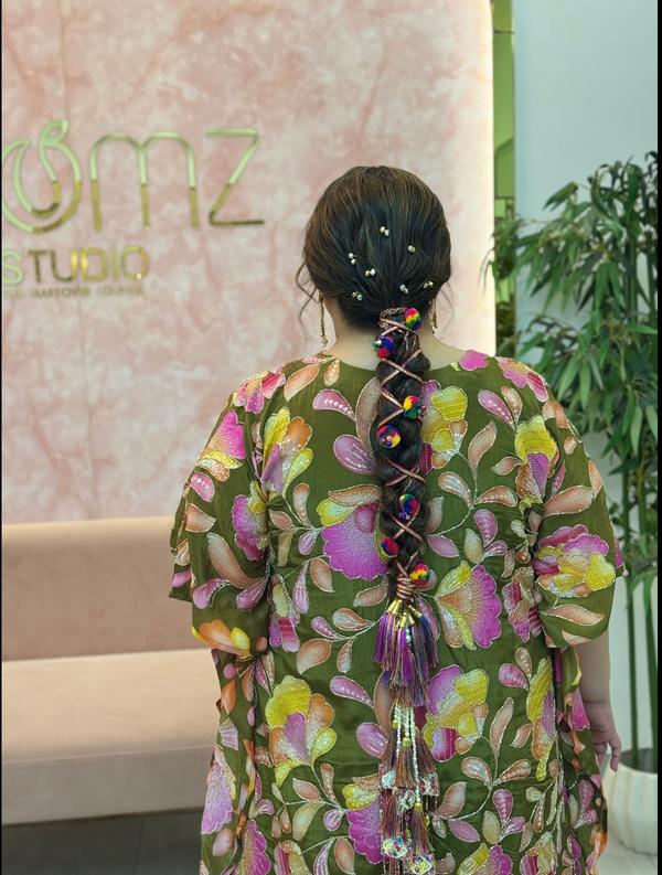 Effortless messy braid for the perfect m