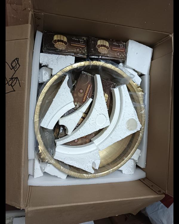 Foreign cargo service in thill