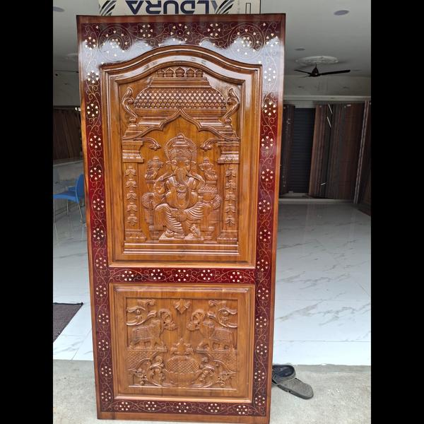 

wooden door supplier in tric