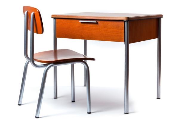 Wood desk chair designs are becoming increasingly 