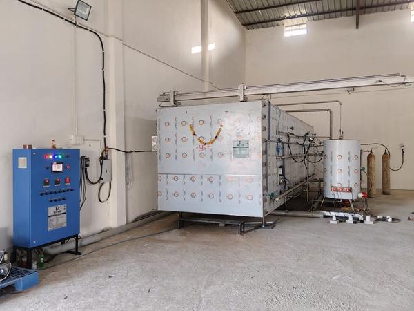 An Industrial Large Capacity ETO Sterilizer is ess