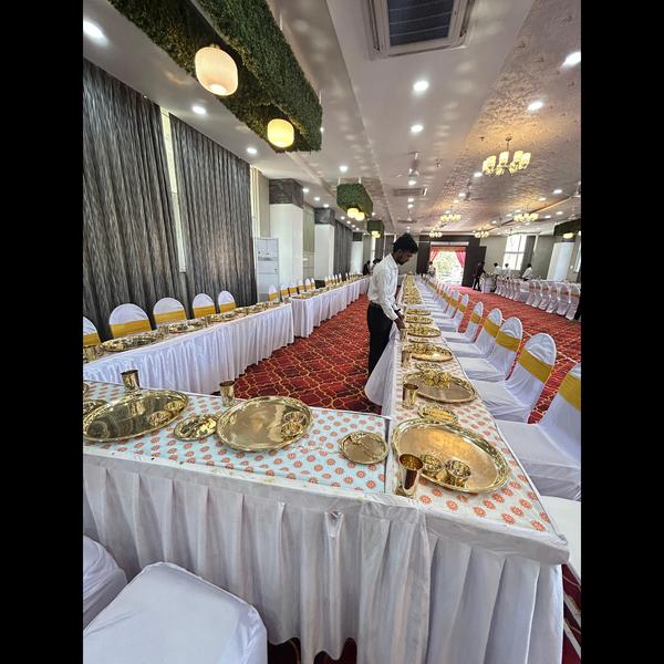 Looking for a banquet hal