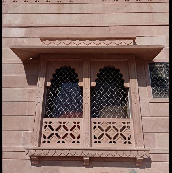 Jodhpur Sandstone Jharokha Window Simple and Elega