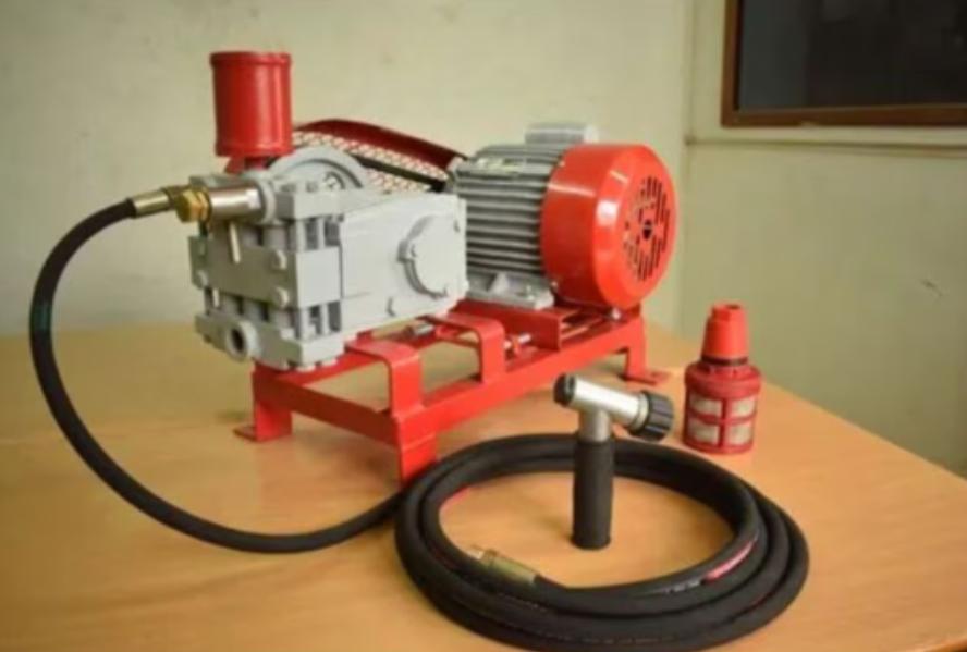 High Pressure Cleaning Pump for Garage Use in Pala