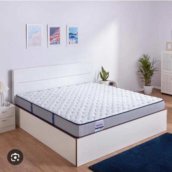 An innerspring mattress i