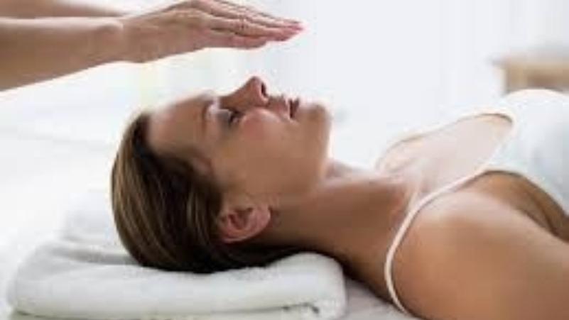 Become a Certified Reiki Heale