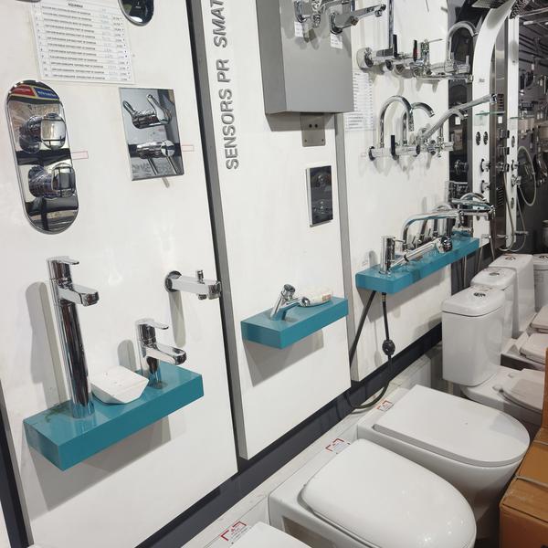 Best bathroom gallery near me 